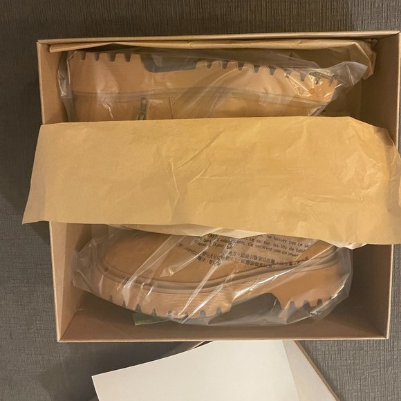 The Henry Lugsole Boot in Suede NEW Size 7 Retail $228 Chelsea Style by Madewell - Picture 7 of 10